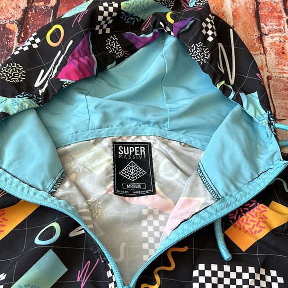 Super Massive Windbreaker Jacket Size Medium - Picture 6 of 12